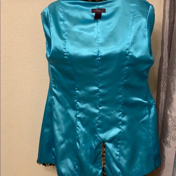 Leopard Jacket - Picture 3 of 3